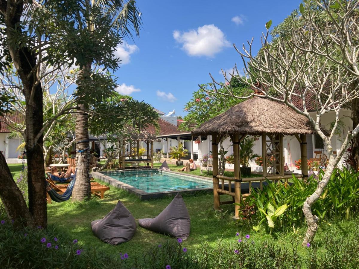 Rebels Point Hotel Jimbaran Buitenkant foto