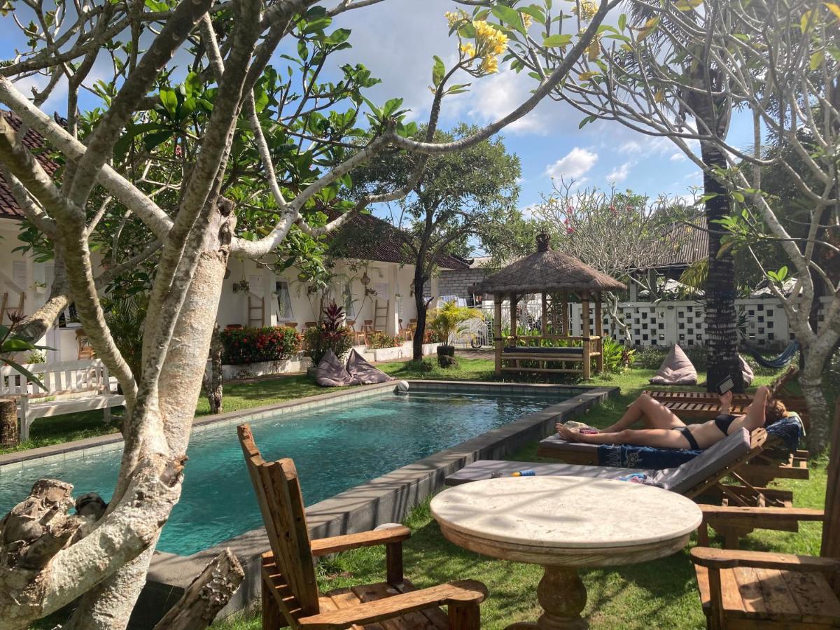 Rebels Point Hotel Jimbaran Buitenkant foto